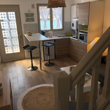 Petit Nid Coquet A La Pointe Courte Tatil Evi Sète